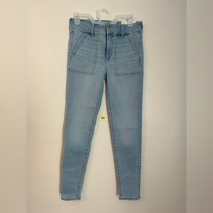 Nwt size 6 American Eagle jeans